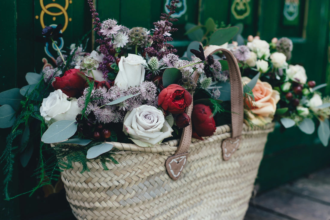 What’s the Difference Between Standard, Deluxe, and Premium Flowers?
