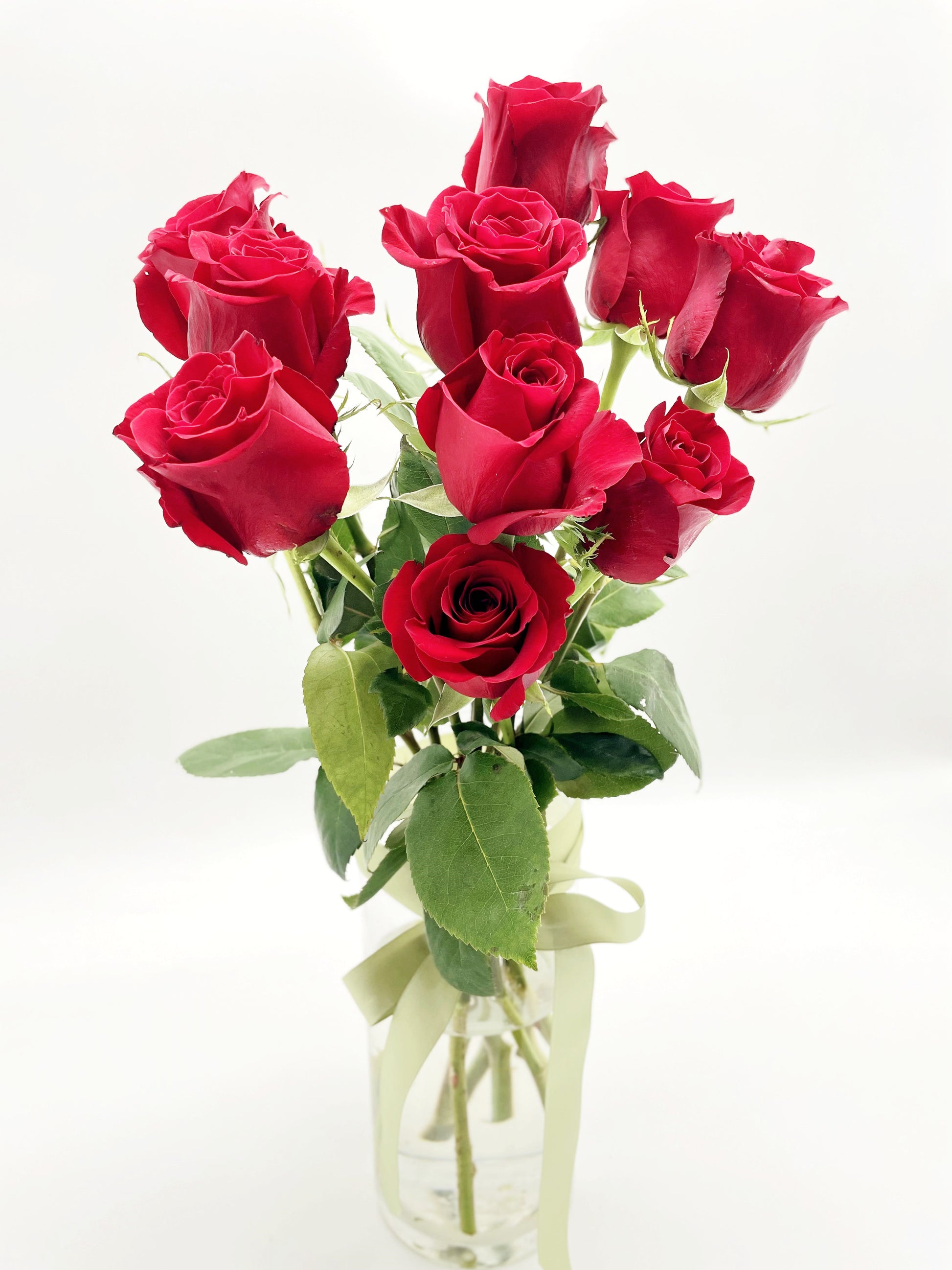 Flower Delivery Melbourne -Same Day Delivery Online Melbourne Florist  -Long Stemmed Rose Vase- Flowers Express CO