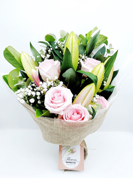 Flower Delivery Melbourne -Same Day Delivery Online Melbourne Florist  -Roses & Lilies Bouquet Medium- Flowers Express CO